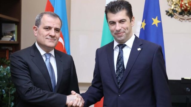 Премиерът Кирил Петков проведе среща с външния министър на Азербайджан