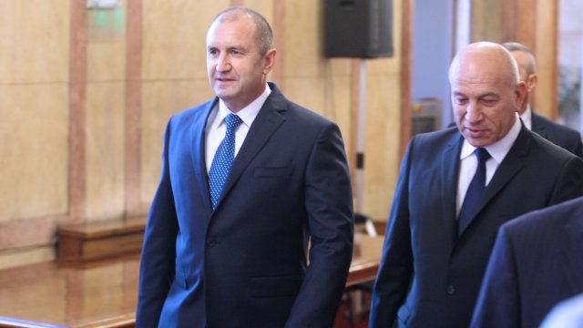 Президентът Румен Радев и азерският му колега Илхам Алиев обсъдиха
