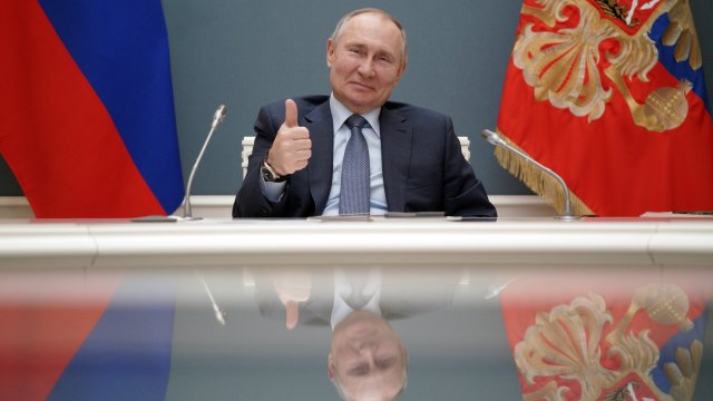 Руски учени разработиха и завършиха първата фаза от клиничните изпитвания