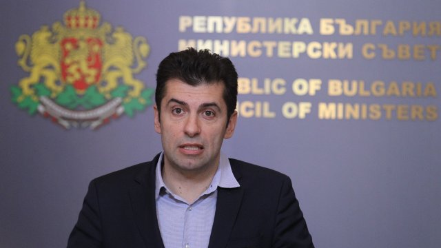Министър председателят Кирил Петков покани днес на разговор посланика на Русия