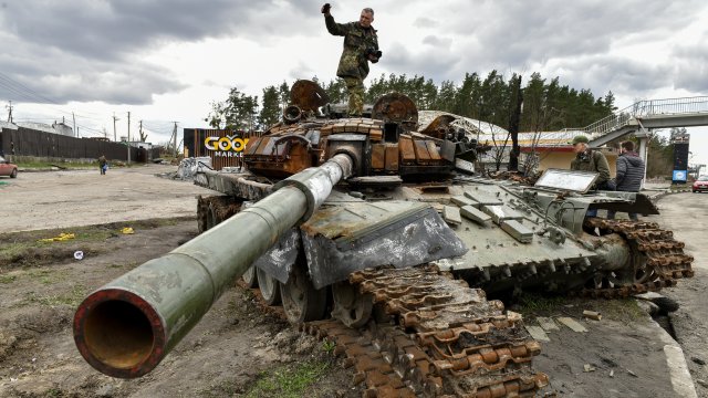 Пентагонът обяви че е пристигнала първата част нова военна помощ