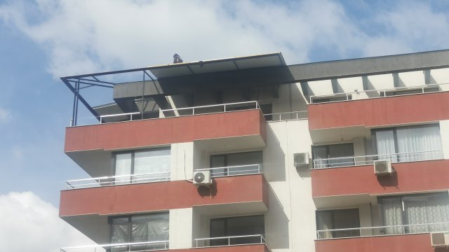 Според действащото законодателство строеж или част от него е незаконен