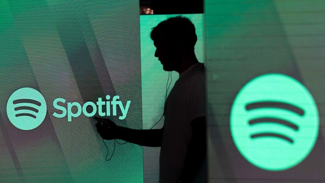 Spotify тества нов списък с видеа в стила на TikTok