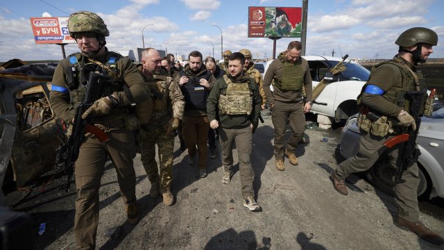 Украинският президент Володомир Зеленски приветства последната вълна от санкции срещу