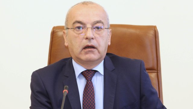 Димитър Кьосемарлиев Bulgaria ON AIRПремиерът Гълъб Донев благодари на