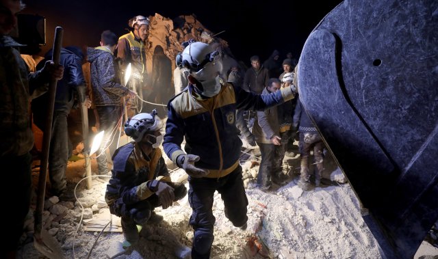 Около 11 милиона души са засегнати от разрушителните земетресения в