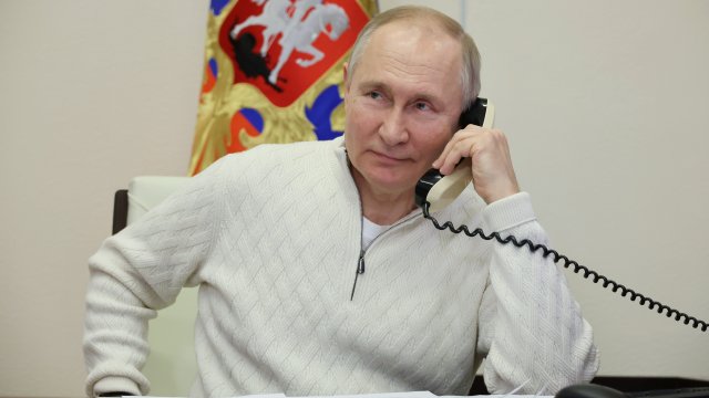Едностранното руско прекратяване на огъня наредено от президента Владимир Путин