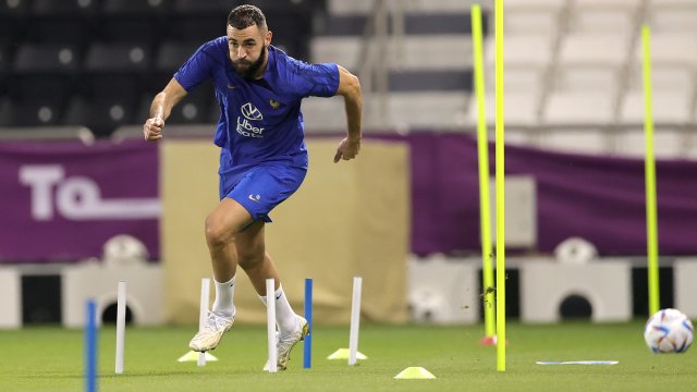 Звездата на националния отбор на Франция Карим Бензема окончателно загърби