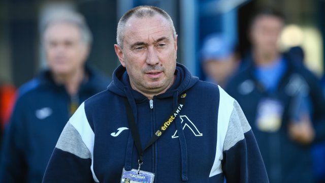 Левски ще бъде без четирима основни играчи срещу Черно море