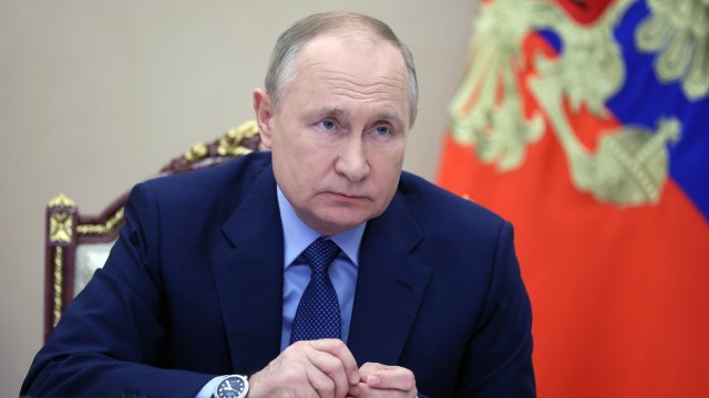 Руският президент Владимир Путин критикува в телефонен разговор с турския