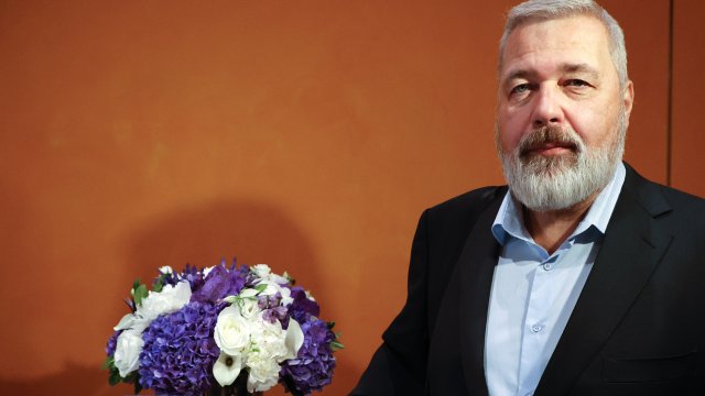 Нобеловият лауреат за мир руският журналист Дмитрий Муратов продаде