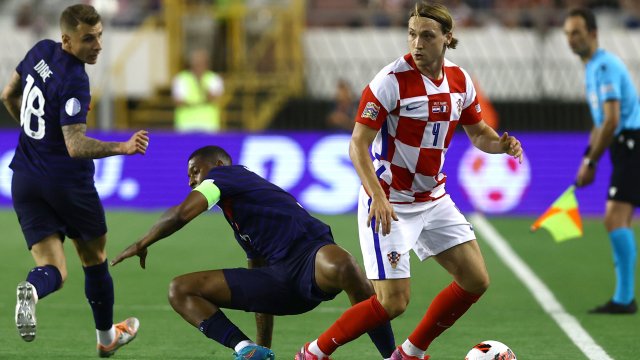 Хърватия и Франция завършиха 1 1 на стадион Полюд в Сплит
