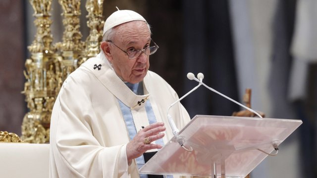Папа Франциск се възползва от новогодишното си послание тази сутрин