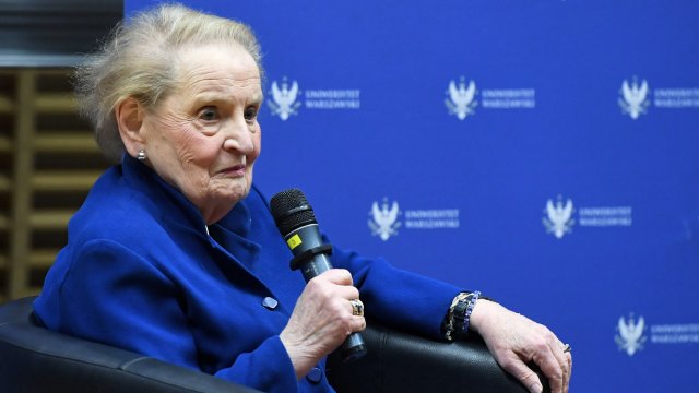 На 84 г от рак почина Мадлин Олбрайт първата