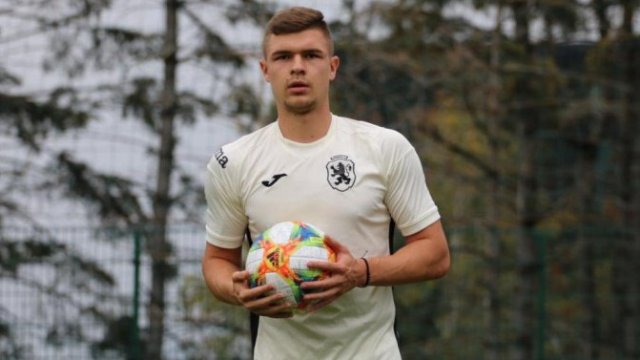 Берое се сдоби с второ ново попълнение след като днес официално