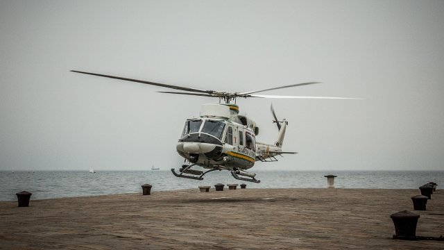 Туристически хеликоптер се разби в италианската област Пулия  Загинали са всичките