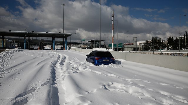 Ситуацията в Турция постепенно се нормализира след обилния снеговалеж Летището