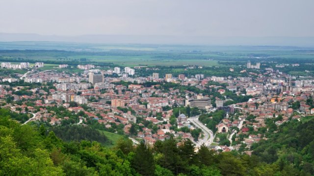 Повече от 20 агенции на недвижими имоти от Шумен и