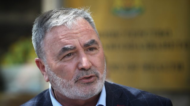 Доказани са 12 случая на Омикрон у нас но всичките