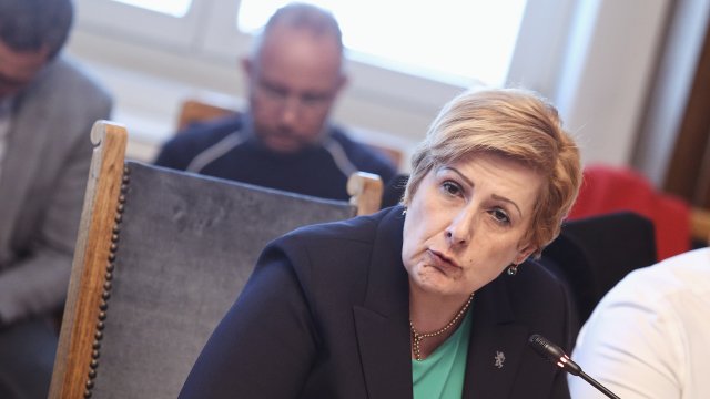 Елена Гунчева от Възраждане се отказа да напуска парламента и
