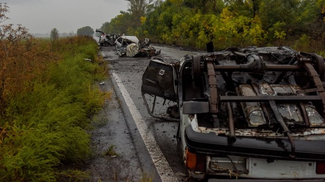 Десетки жилищни сгради в южния украински град Никопол са били