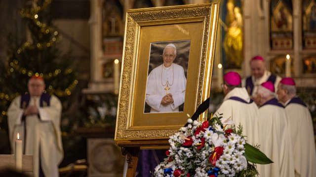 Знамената в Италия и Европейския съюз ще бъдат свалени наполовина