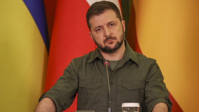 Щетите по сградите и инфраструктурата в Украйна в резултат на