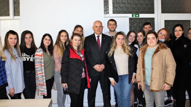 Моето разбиране за реформа е една система да се подобри