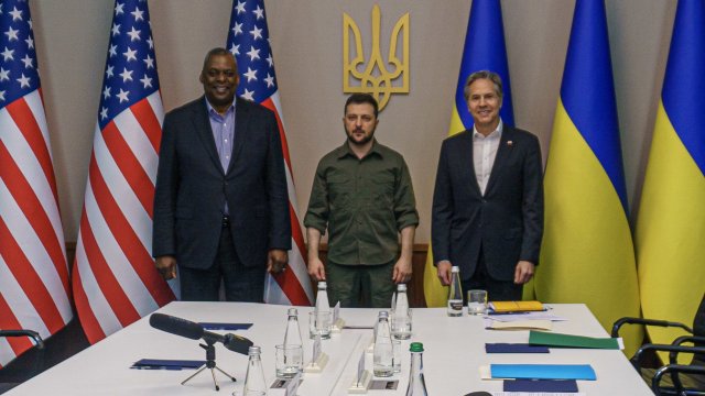 Украинският президент Володимир Зеленски определи преговорите с американския държавен секретар