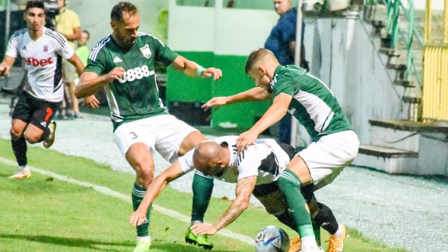 Дузпа реализирана от Ивайло Чочев в шестата минута на добавеното