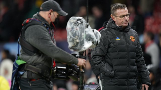 Манчестър Юнайтед завърши 1 1 срещу Йънг Бойс след като вече