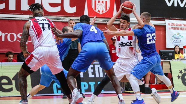 Второто издание на завърналото се след 13 годишно отсъствие баскетболно Вечно