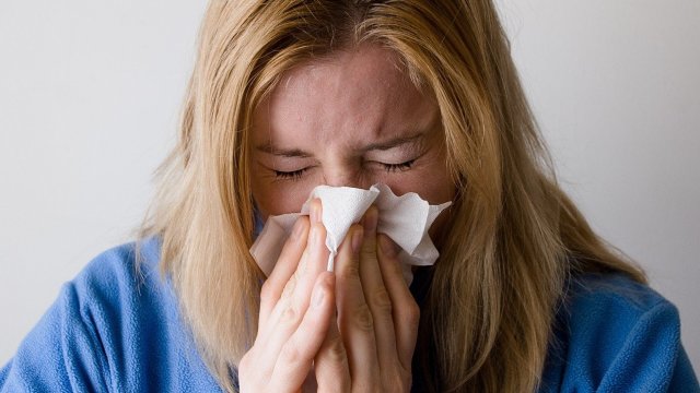 Множество бактерии вируси и алергени могат да причинят респираторни симптоми За