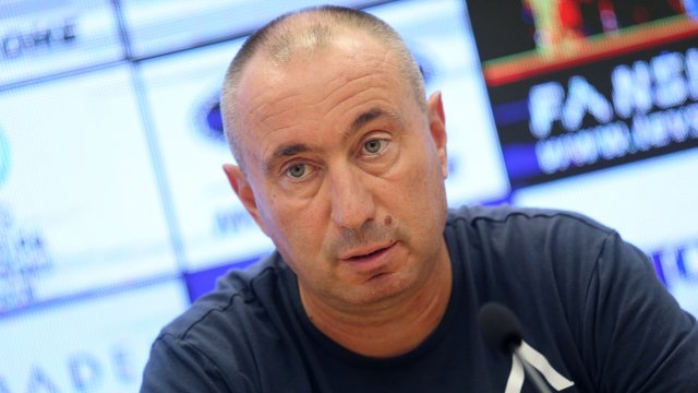 Треньорът на Левски Станимир Стоилов даде пресконференция преди мача срещу