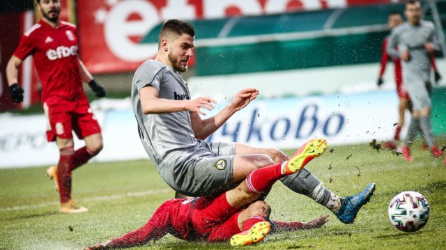 ЦСКА 1948 и Славия завършиха наравно 1 1 в мач от