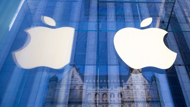Главният изпълнителен директор на Apple се похвали с рекордни продажби