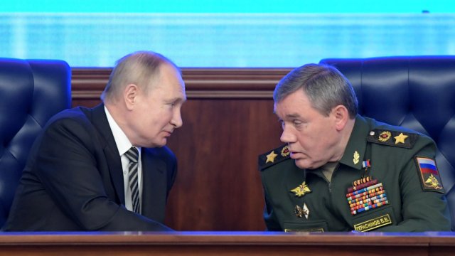 Владимир Путин предупреди че е готов да предприеме военни мерки