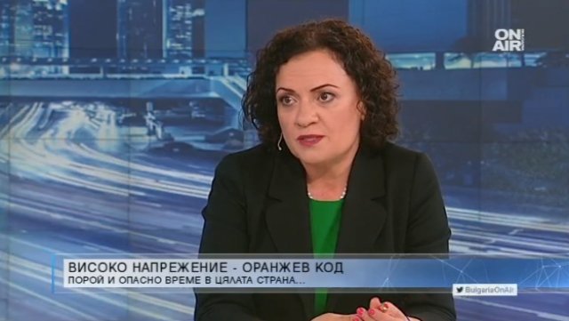 България в капан на лошото време. Какви мерки взима държавата?