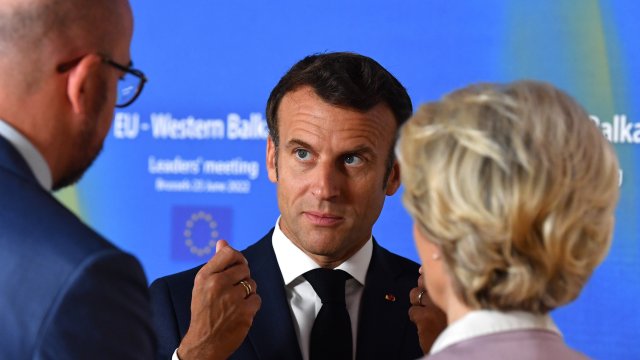 Френският президент Еманюел Макрон заяви че е твърде рано да