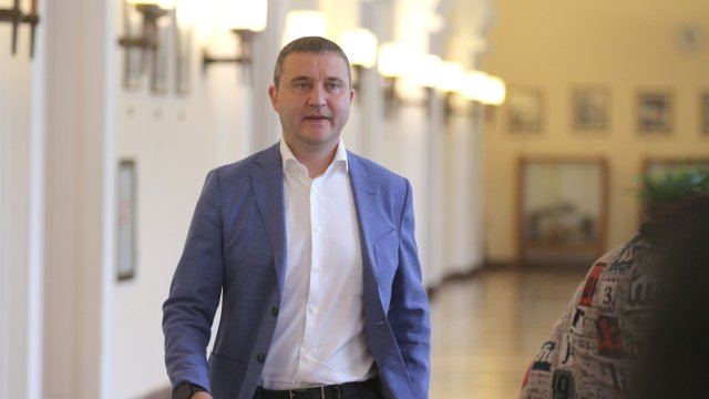 Бившият финансов министър Владислав Горанов е извикан на разпит в