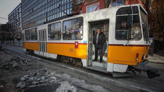 От днес се променят маршрутите на две от трамвайните линии