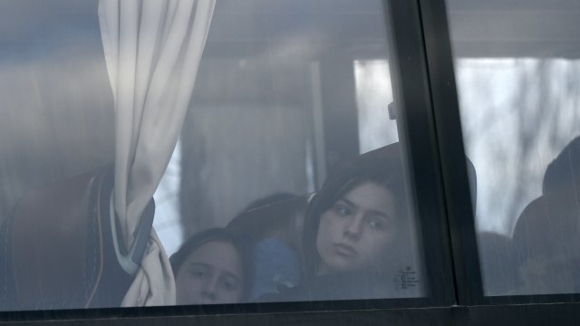 Често напрегнати но не и отчаяни с претоварените влакове хиляди