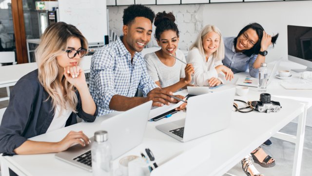 Знаете ли че според западни проучвания показването на истински интерес