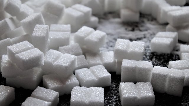 Индия съобщи че е ограничила износа на захар за да