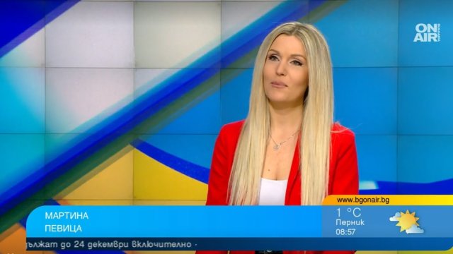 Певицата Мартина представя новия си музикален проект Crazy Освен че