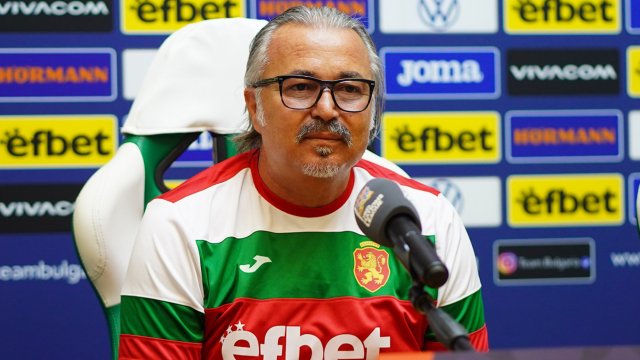 Бившият селекционер на националния отбор Ясен Петров коментира пред Тема