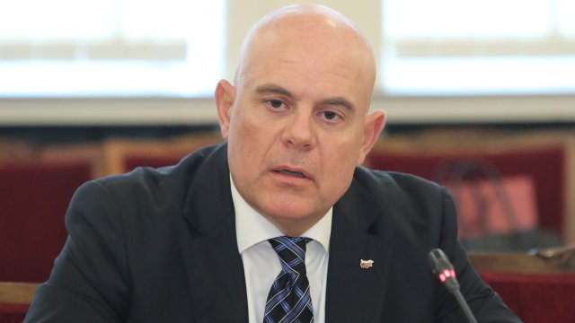 Разпространяването на детска порнография поставя под риск сигурността на нашите деца