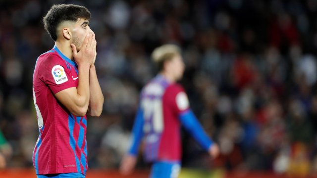 Барселона изненадващо падна с 0 1 от Бетис в среща от