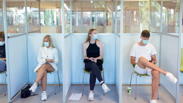 Нови мерки срещу коронавируса обяви Норвегия Не повече от 10