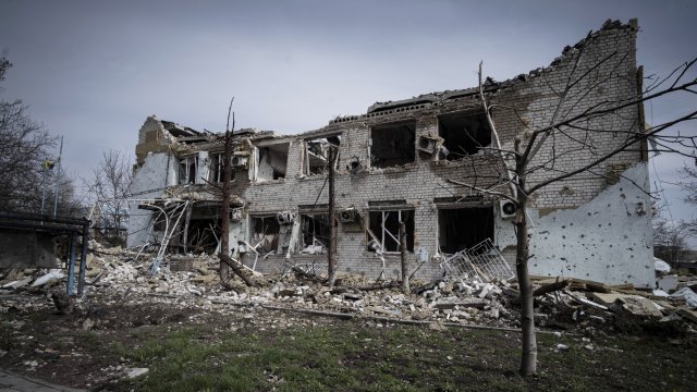 Украинските власти заявиха днес че Украйна я очакват изключително тежки